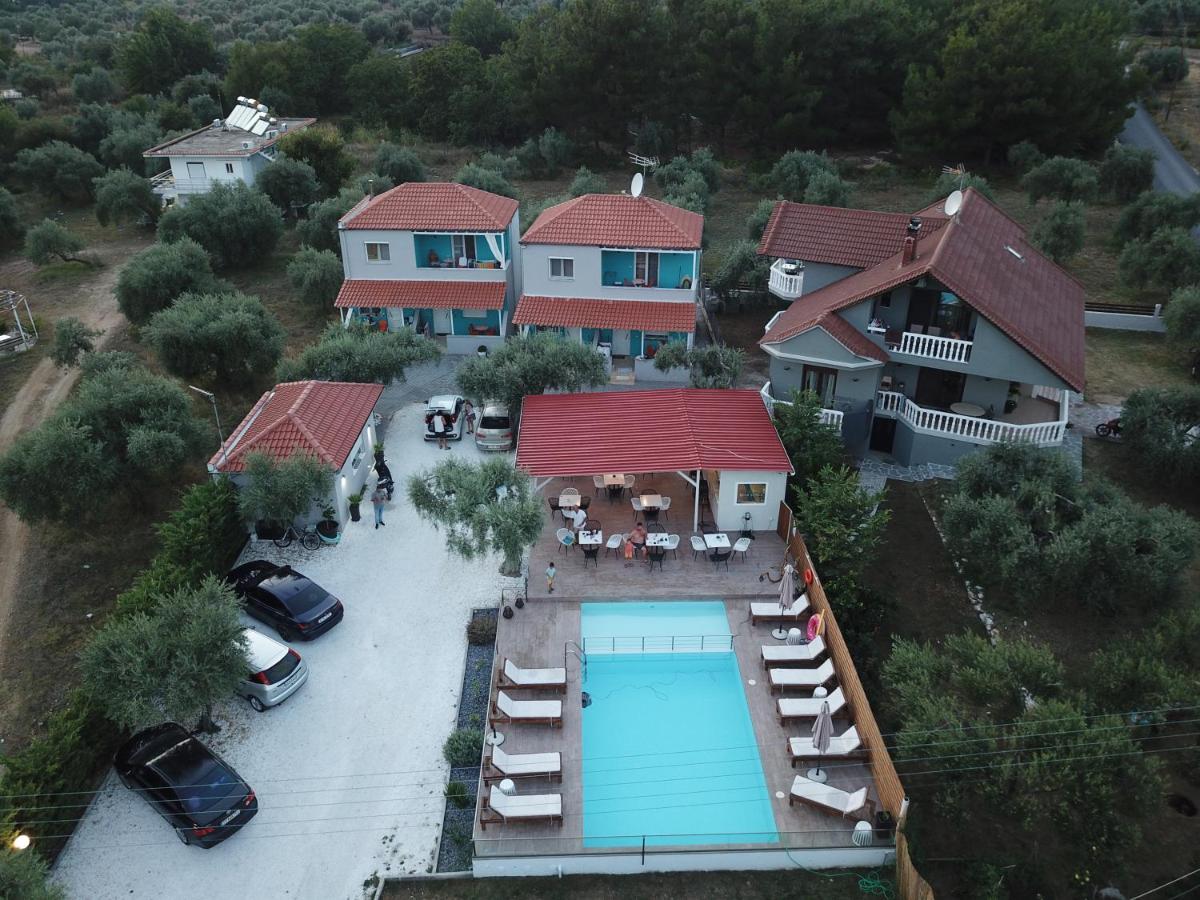 Studios River Потос Екстериор снимка